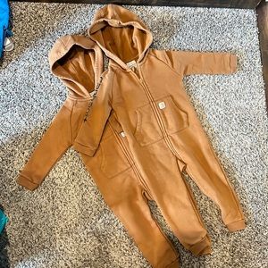2 Carhartt, zip up